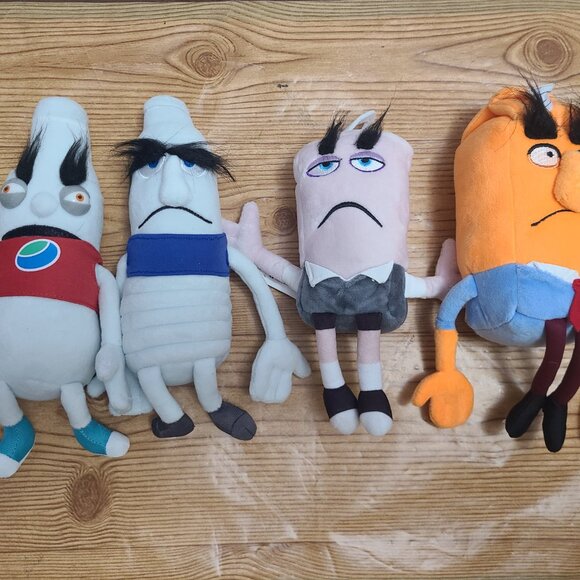 Return-It Gang Plush Lot (X4) AS IS - Picture 2 of 5